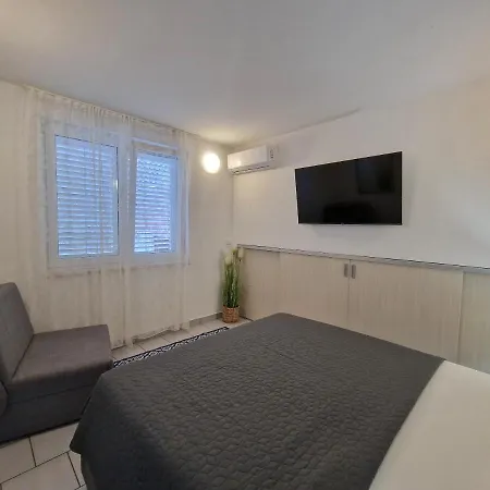 Apartment Stay Inn * 스플리트